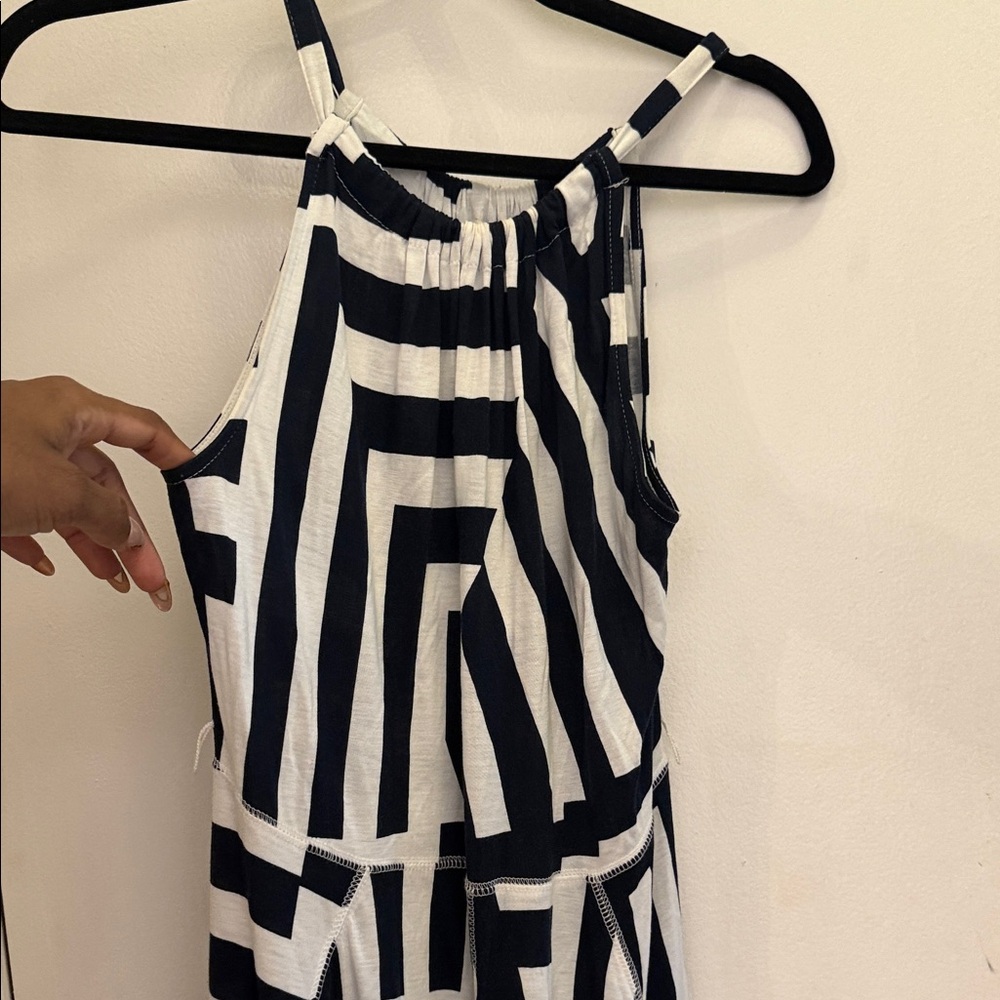 GAP Navy and White Geometric Maxi Dress - Picture 6 of 7